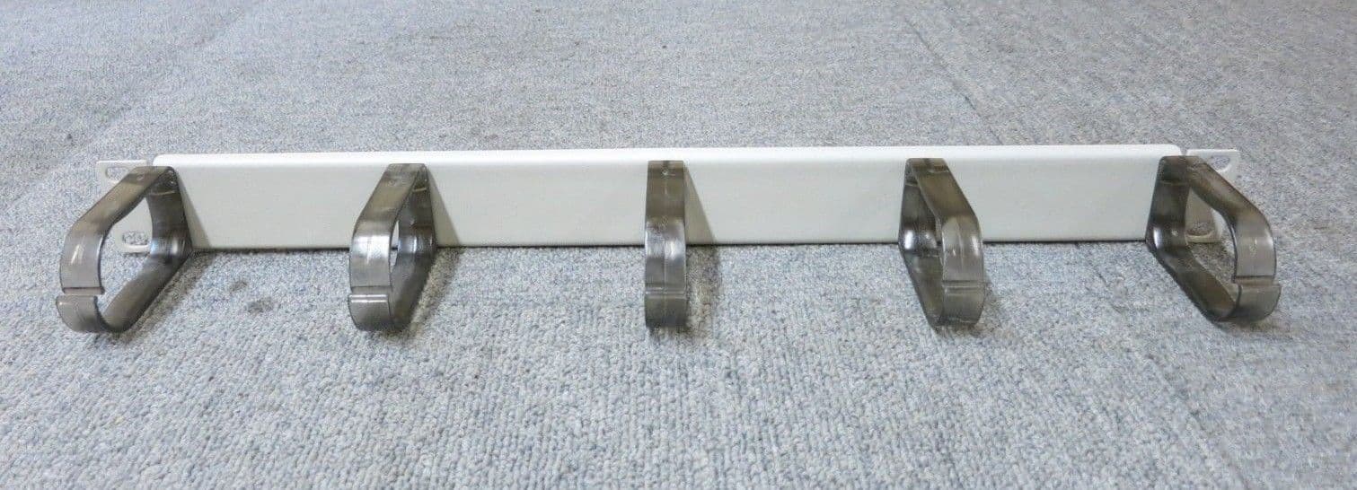 2 x Cable Tidy Bar Vertical Black 5 Ring / Hoops 19" 1U Data Rack