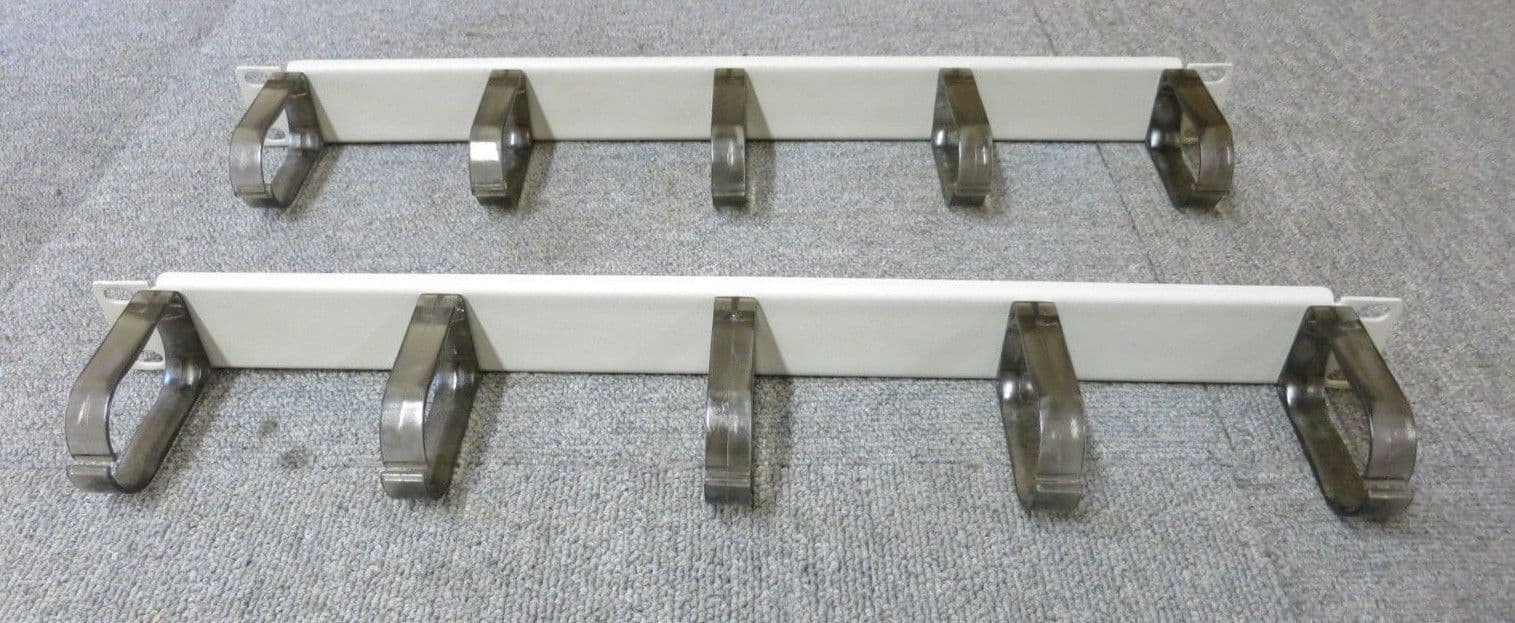 2 x Cable Tidy Bar Vertical Black 5 Ring / Hoops 19" 1U Data Rack