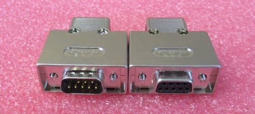 2 x JAE DE-C8-J9 9 Contact Straight Polymer D-sub Connector Backshell Connector