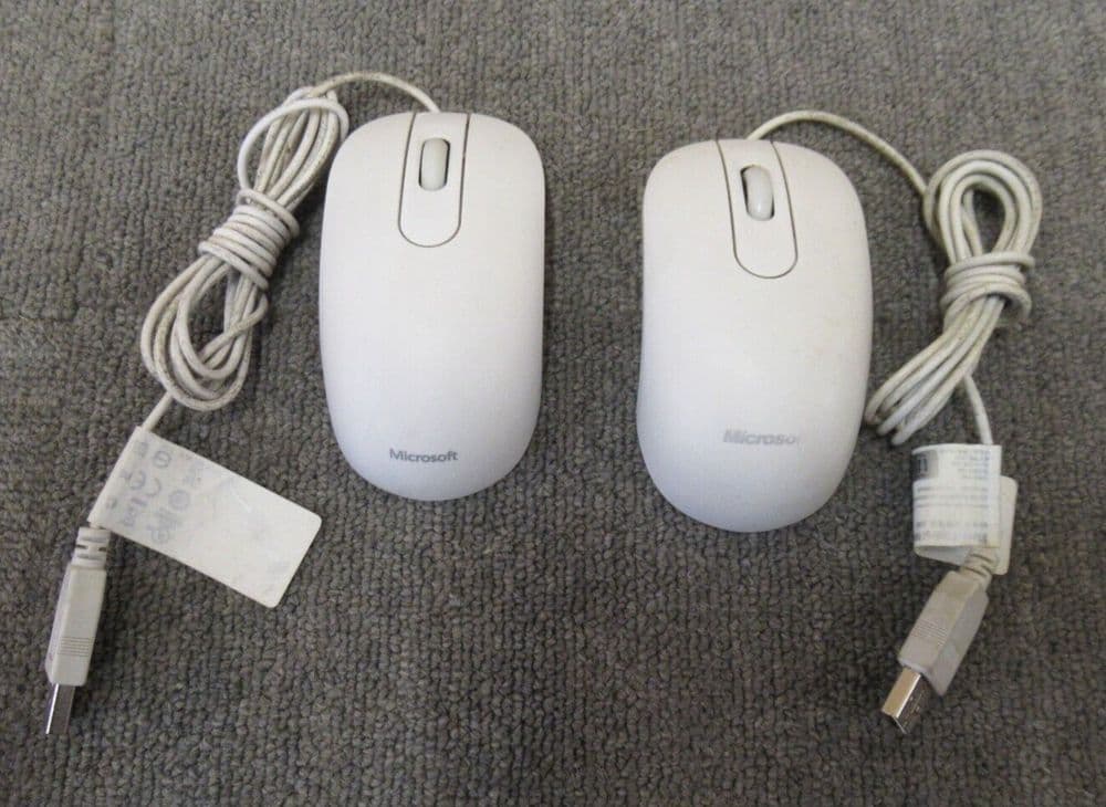 2 x Microsoft 1405 X821422 White Optical USB Wired 3-Button Scroll Wheel Mouse