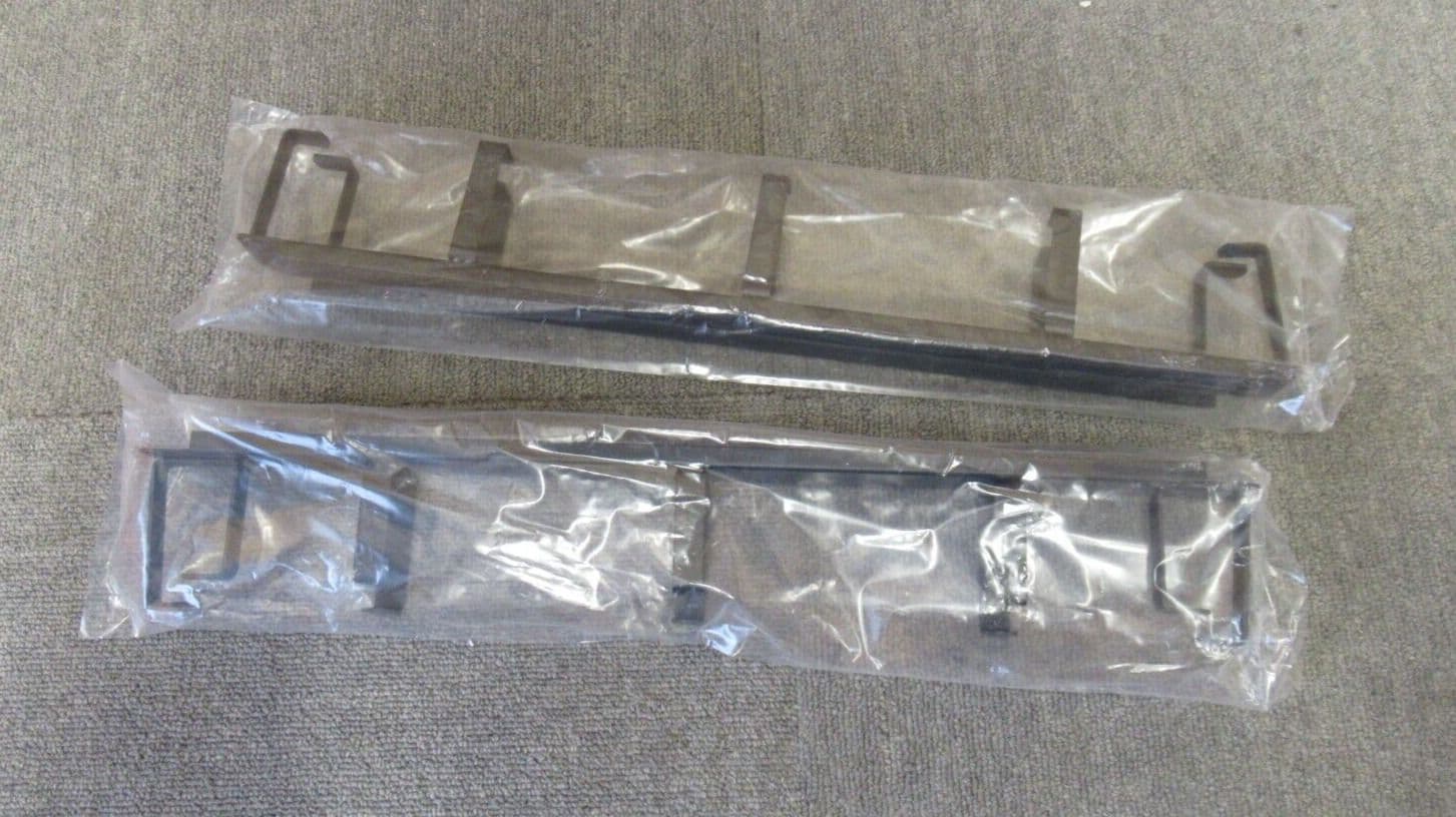2 x New Data Rack Cable Tidy Bar 19" 1U Vertical Black 5 Ring Hoops
