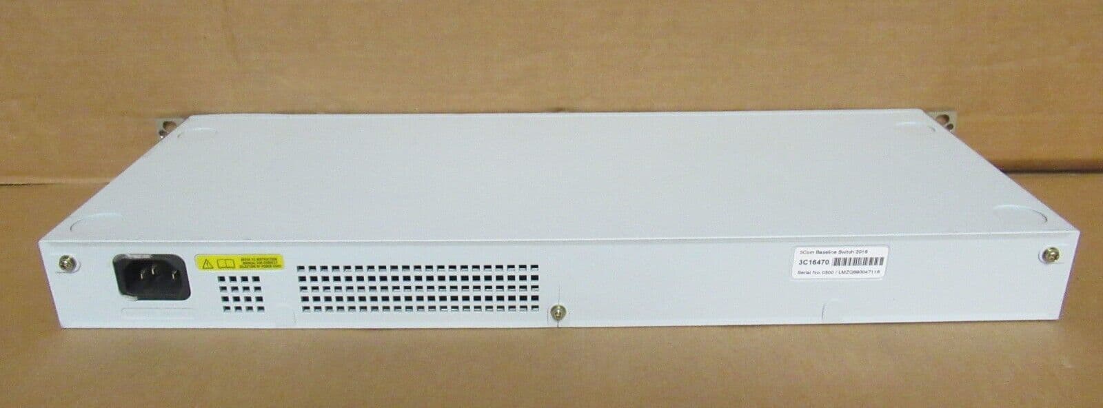 3Com SuperStack 3 Baseline 10/100 16-Port Ethernet Switch 3C16470