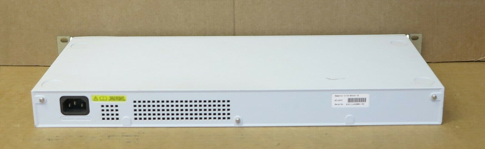 3Com SuperStack 3 Baseline 10/100 16-Port Ethernet Switch Rackmount 1U ...