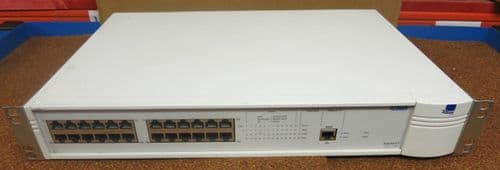 3COM SuperStack II Switch 1000 24-Port 10/100Base Ethernet Network Hub 3C16900A