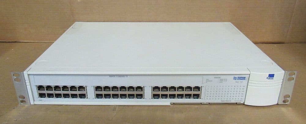 3COM SuperStack II Switch 3900 36-Port Managed Stackable Switch - 3C39036