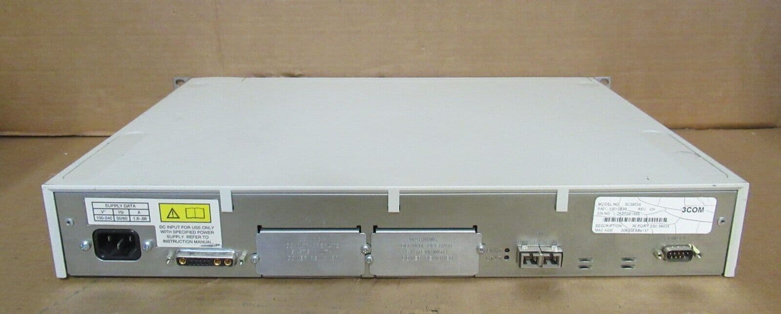 3COM SuperStack II Switch 3900 36-Port Managed Stackable Switch - 3C39036