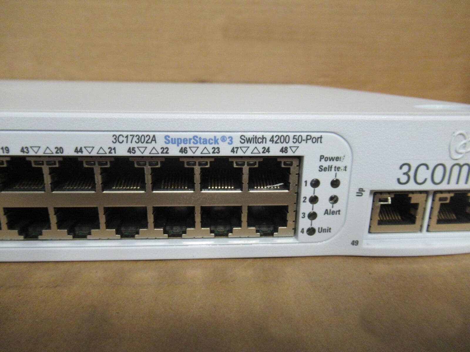 3COM SuperStack3 Switch 4200 50-Port Managed Stackable Switch - 3C17302A
