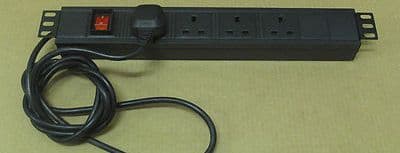 4 Plug Power Distribution Unit (PDU) 1U Rackmount 13A 250V 50/60Hz PDU4H