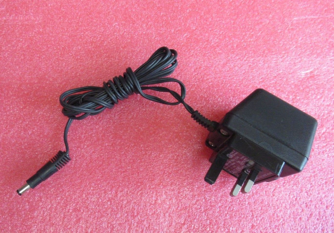 A&D Instruments TB124U UK Plug Negative Polarity AC Power Adapter 3 6W ...