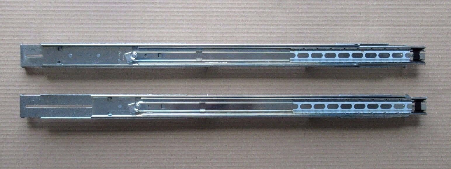 Accuride 01092 Sliding Rack Mount Server Rails Left & Right 1U