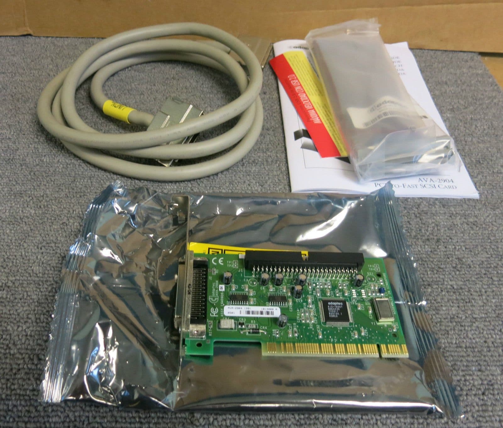 Adaptec 2904 1891800EU Connect Adaptec 2904 PCI Entry Level SCSI Card