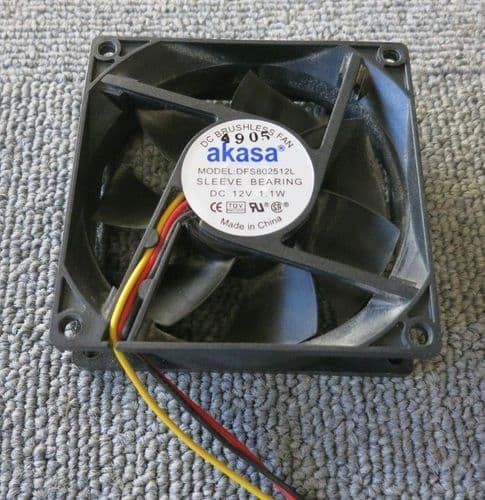 Akasa DFS802512L 12VDC 3 Pin Sleeve Bearing Computer Case Fan 80mm x 80mm x 25mm