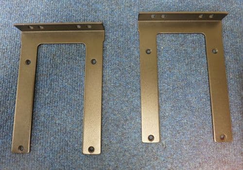 APC 870-1180A-001 Racking Cabinet Ear Mounting 3U Left / Right