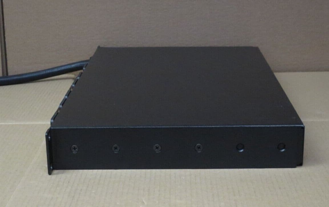 APC AP7526 Rack Mounted PDU 1U 6x 10A/16A C19 Output 1x 32A Input 3PH ...