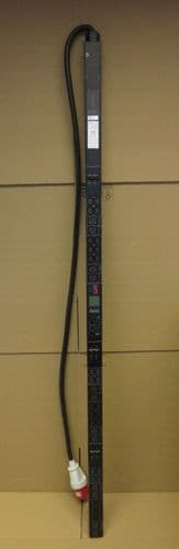 APC AP8886 Metered Rack PDU 32A 3PH 30x C13 12x C19 Power Distribution Unit 0U