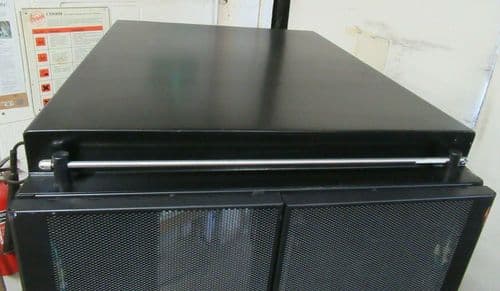 APC AR3150 Netshelter SX 42U Server Rack Security Lid 750mm x 890mm x 70mm