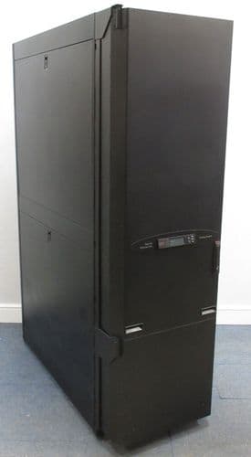 APC AR3300 NetShelter SX 42U + ACF115 Air Removal Unit Fan Chiller Rack Cabinet (1)