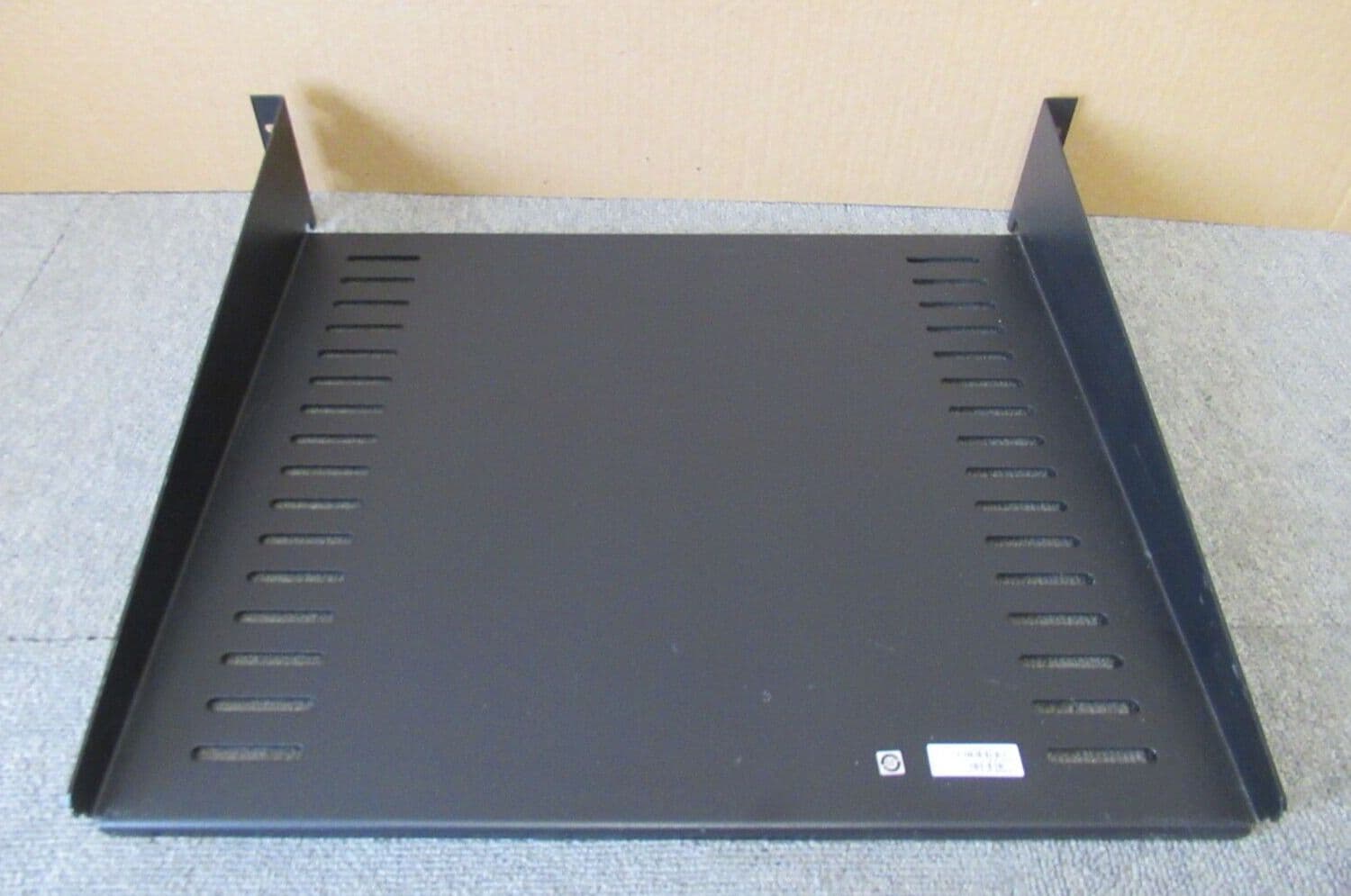 APC AR8105BLK 870-8205-001 2U Fixed Vented Cantilever Data Rack Cabinet ...