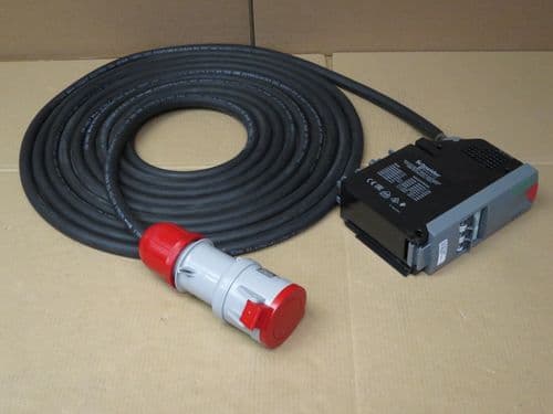 APC PDM3532IEC-980 Power Distribution Module 3 Phase 400v 3 Pole 5 Wire 32A 9.8m