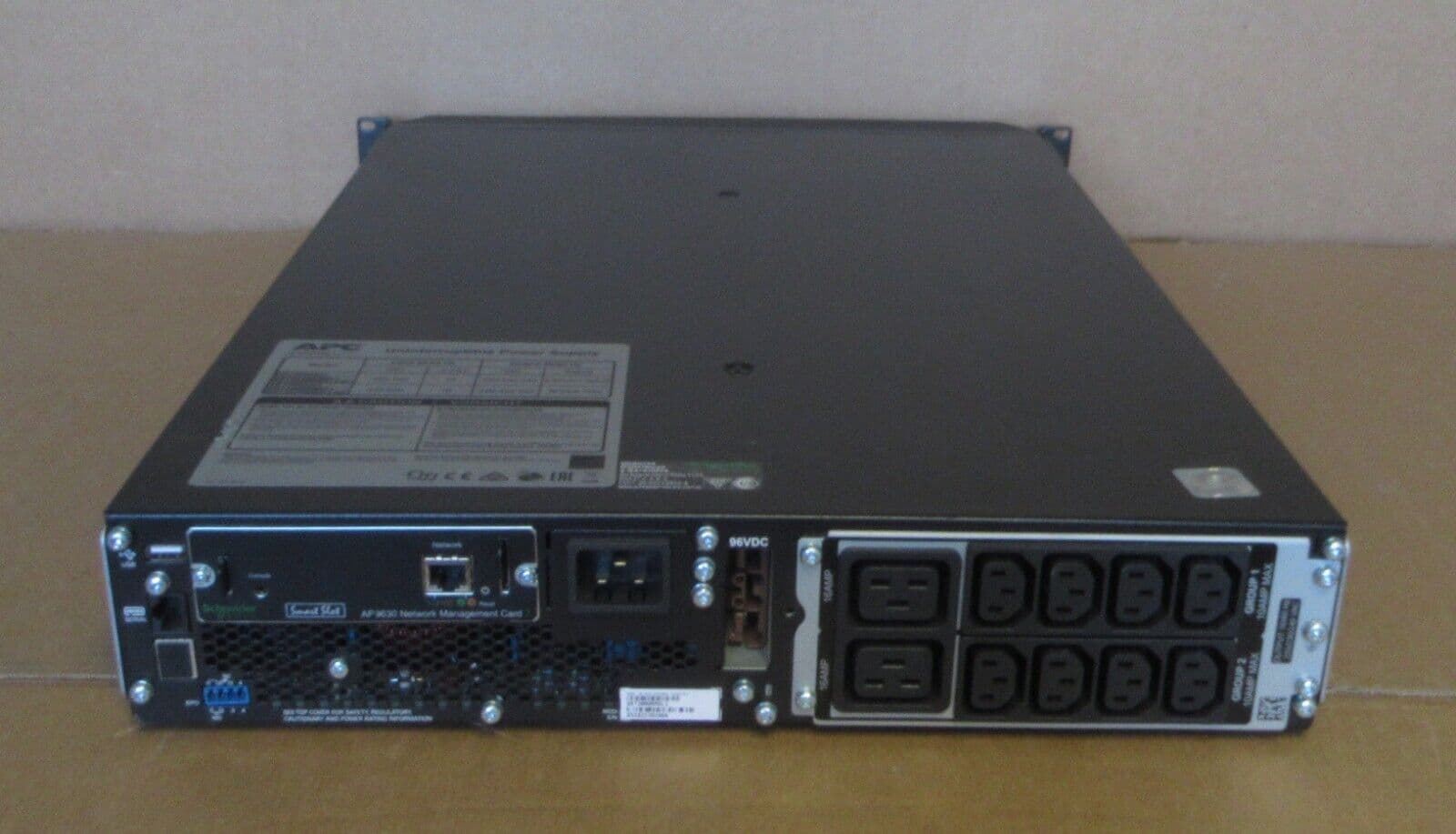 APC Smart-UPS 3000 SRT3000RMXLI 8x C13 2x C19 3kVA 3000W 240V 2U ...