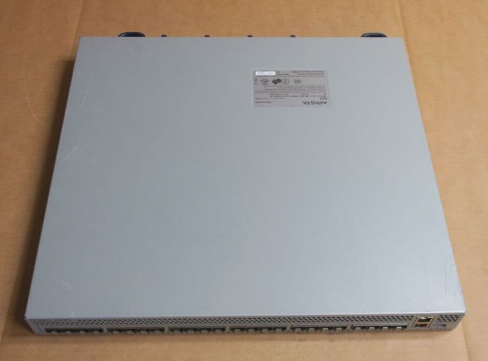 Arista DCS-7124SX 24ポート10Gスイッチ DCS-7124SX-R | Arista Switch | 7100 Series - NetworkTigers