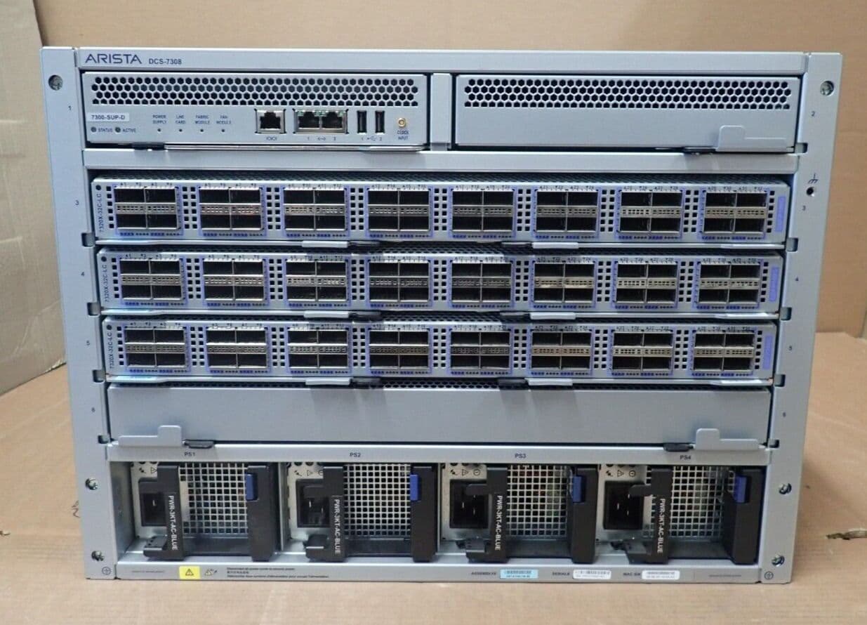 Arista DCS-7304 Data Center Switch 2x 7320X-32C-LC 1 x DCS-7300X-64S-LC