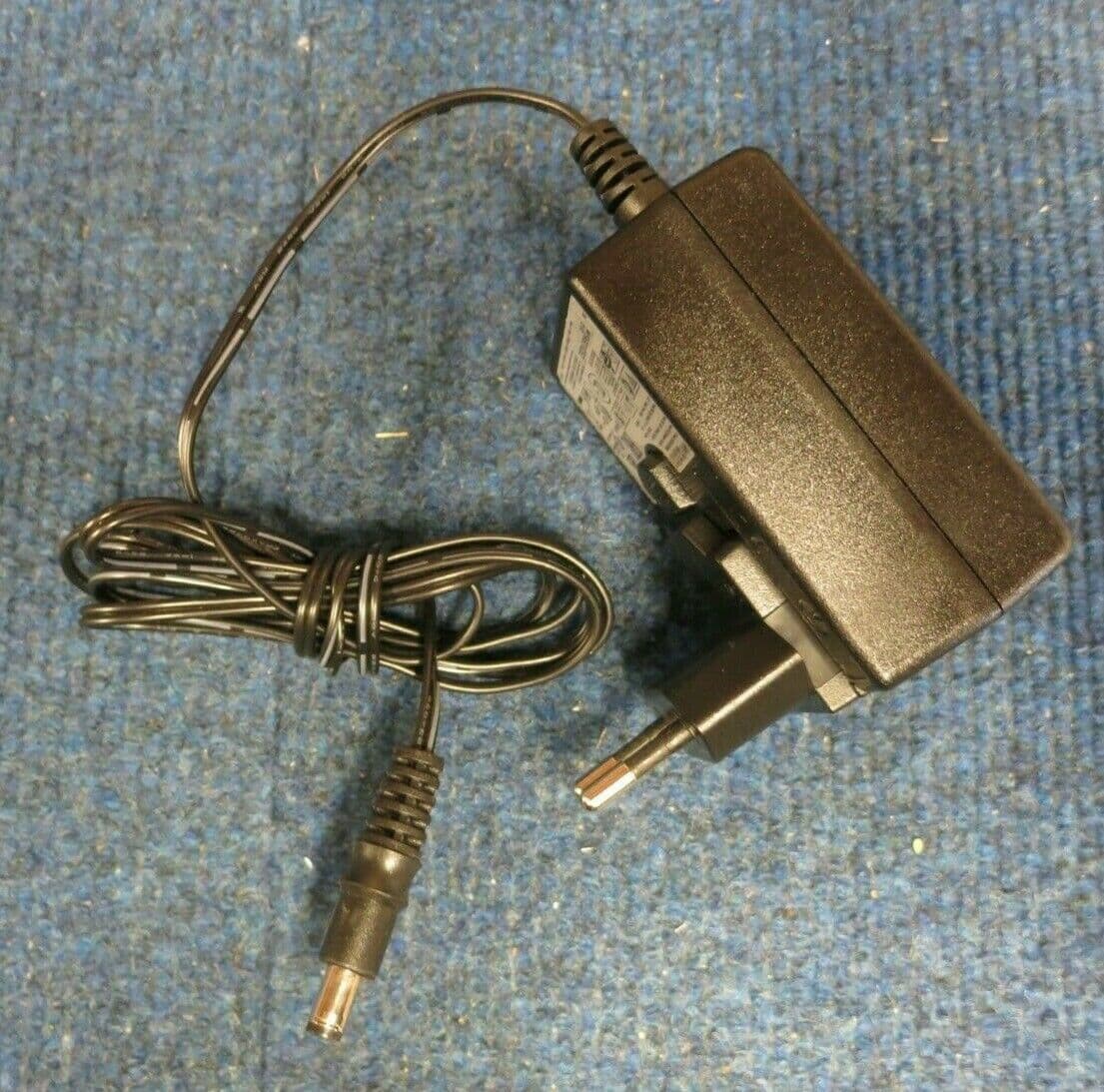 Asian Power Devices WA18H12 2 Pin EU Plug AC Power Adapter Charger 18W