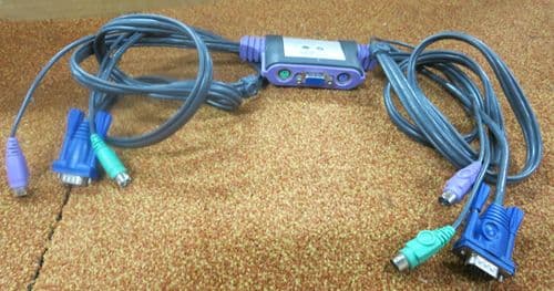 Aten CS-62A 4ft 2-Port /VGA/PS/2 Keyboard and Mouse KVM Switch Cable