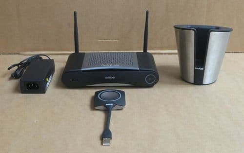Barco ClickShare CSE-200 Wireless Presentation System + Gen3 USB Button + Tray