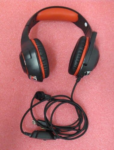Beexcellent GM-1 Red Over-Ear Pro Gaming Headset With Led Lighting & Microphone