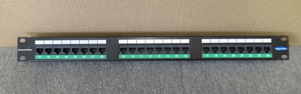 Brand-Rex GigaPlus Series 24 Port Cat5e RJ45 LSA Patch Panel UTP 1U Black