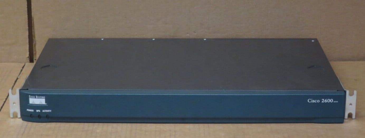 Cisco 2611 10/100Mbps Fast Ethernet Modular 1U Wired Network Rackmount ...