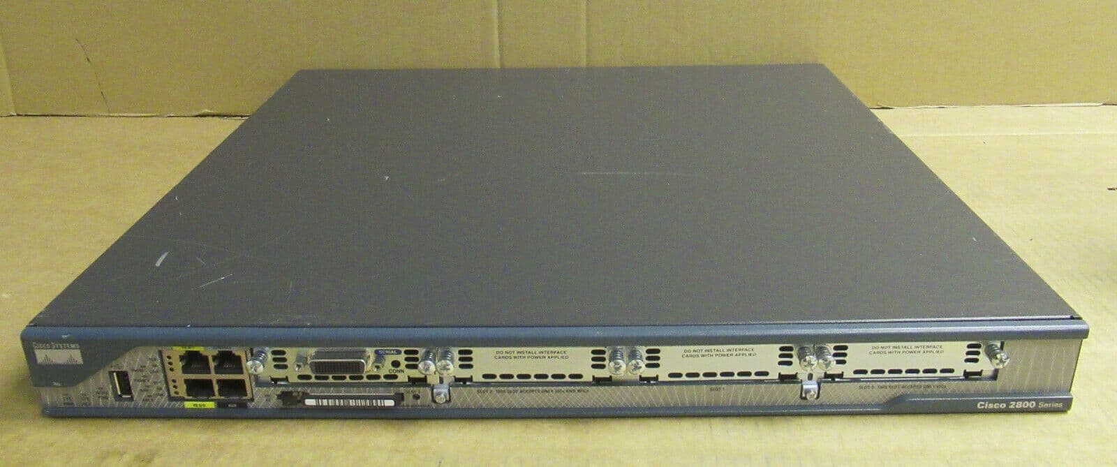 Cisco 2801 CISCO2801 Integrated Services Router 1U WIC-1T Interface Card