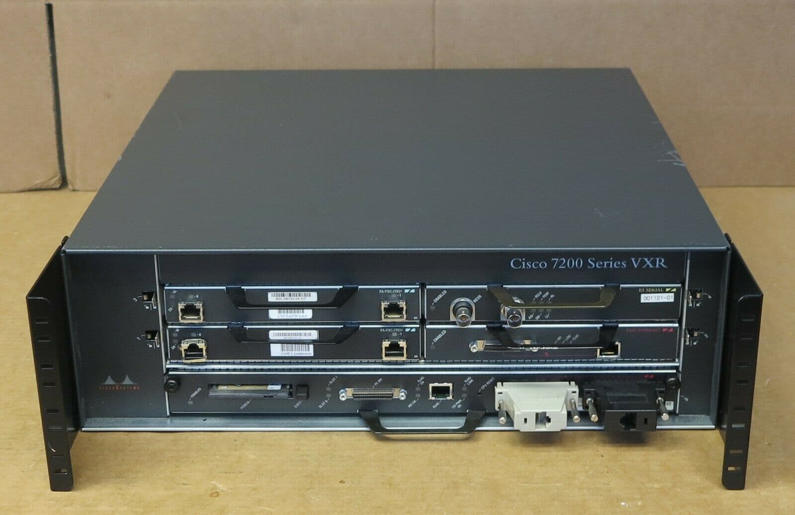 Cisco 7204VXR Modular Router 4U Chassis NPE-175 PA-VXC-2TE1 Fast ...