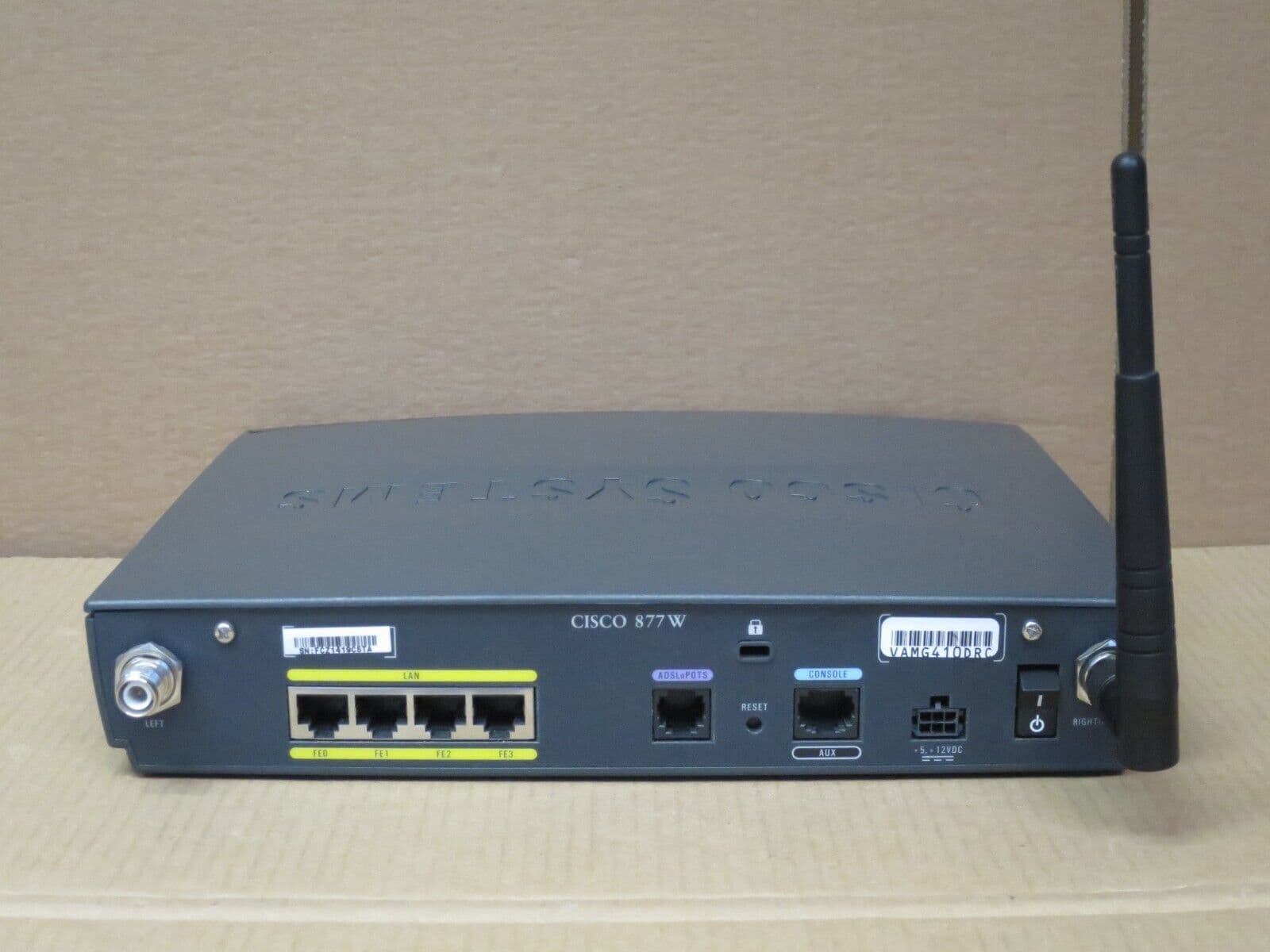 CISCO 877W-G-E-K9 877W Wireless 802 11 ADSL Integrated Services Router ISR