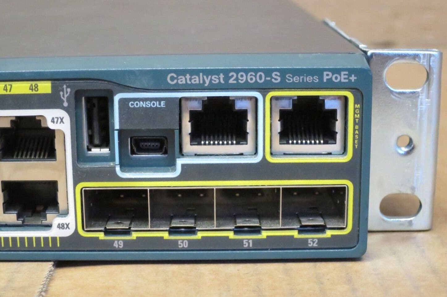Cisco Catalyst WS C2960S 48FPS L 48x 1GbE PoE 4x 1Gb SFP Port Stack Switch cisco-catalyst-ws-c2960s-48fps-l-48x-1gbe-poe-4x-1gb-sfp-port-stack-switch