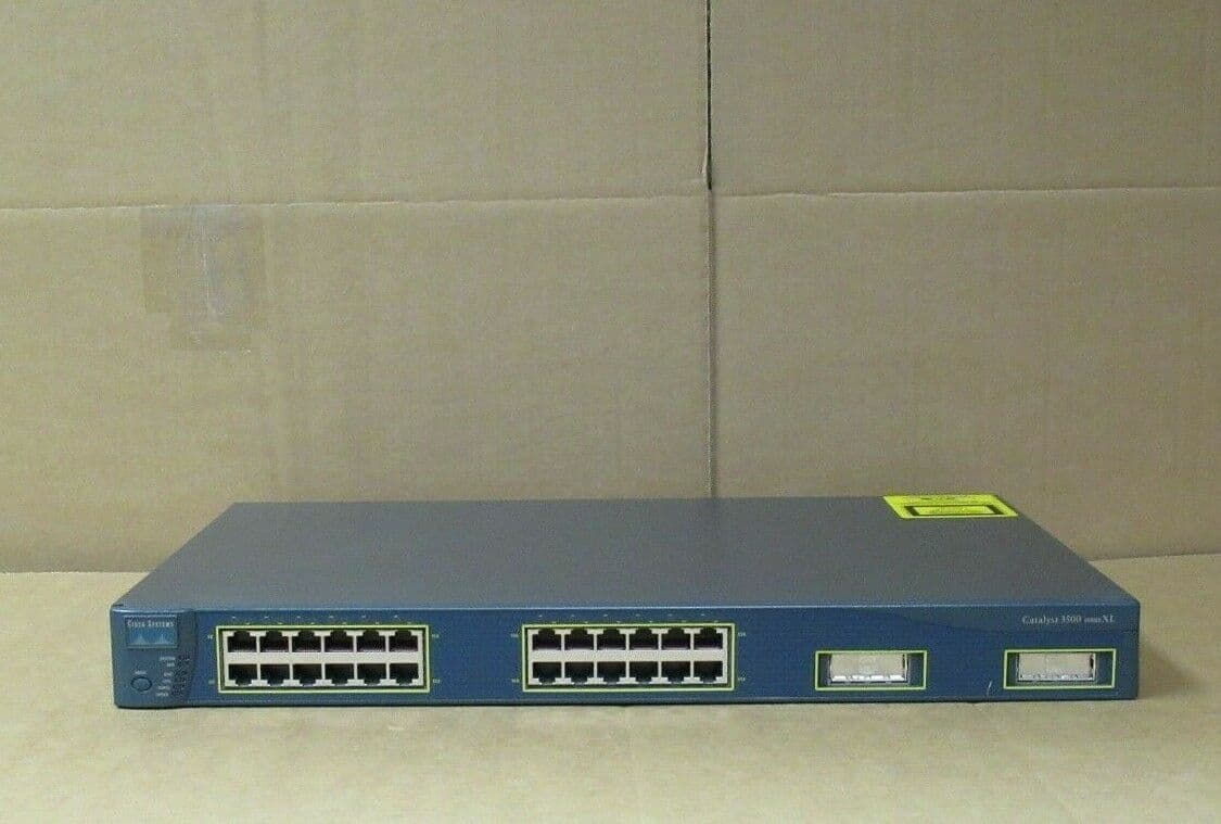 Cisco Catalyst WSC3524XLEN 24 Port 10/100 Rackmount Switch