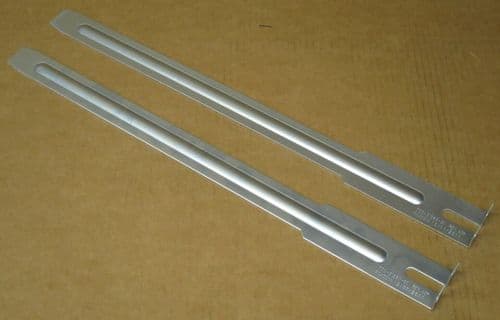 Cisco Nexus 2000 series FoxConn 700-31260-01 Switch Bracket 19" outer Rail Pair