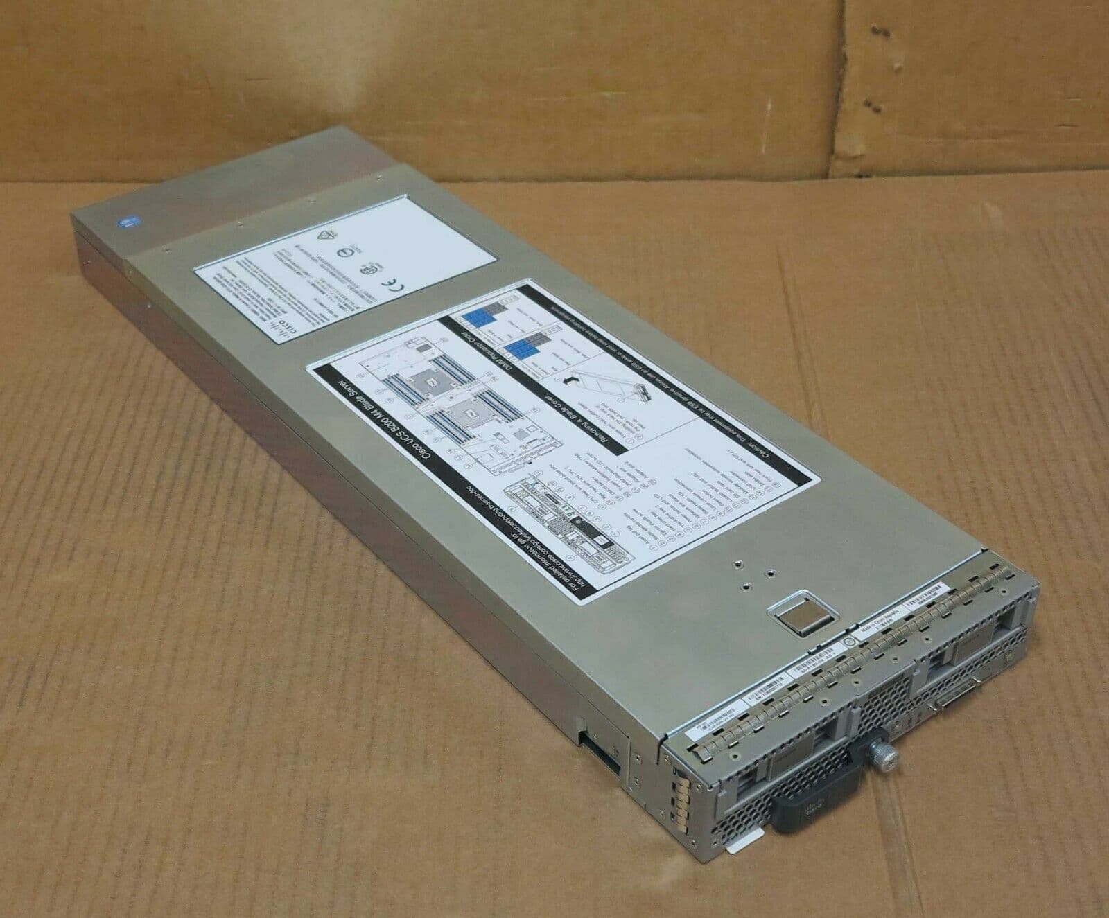 Cisco UCSBB200M4 UCS Blade Server 2x 16C E52697Av4 768GB DDR4