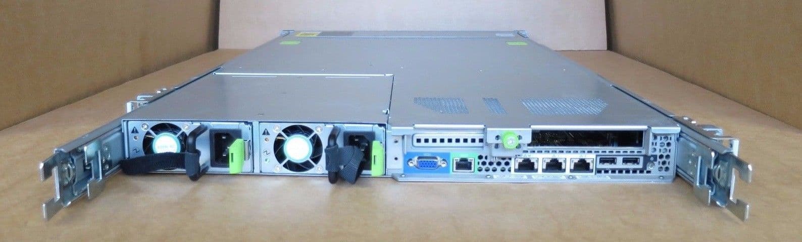 Cisco UCSC-C220-M3S 2 x E5-2660 Eight-Core 2 20GHz 256GB 600GB SAS