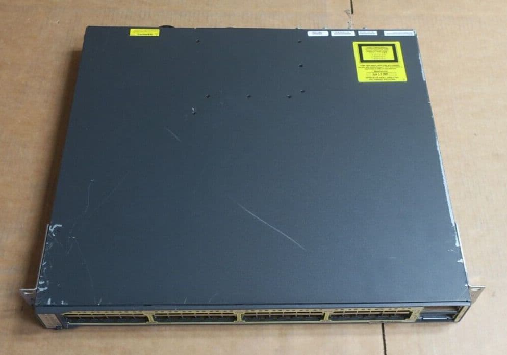 Cisco WS-C3750E-48TD-S 48x Gigabit Etherent RJ45 2x 10GbE X2 Port 1U Switch