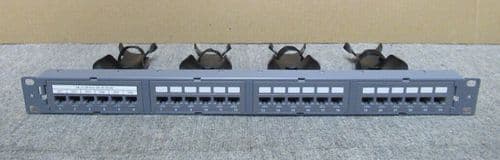 CommScope 811889 SYSTIMAX 360 24 Port Cat6 UTP Patch Panel Rear Cable Management