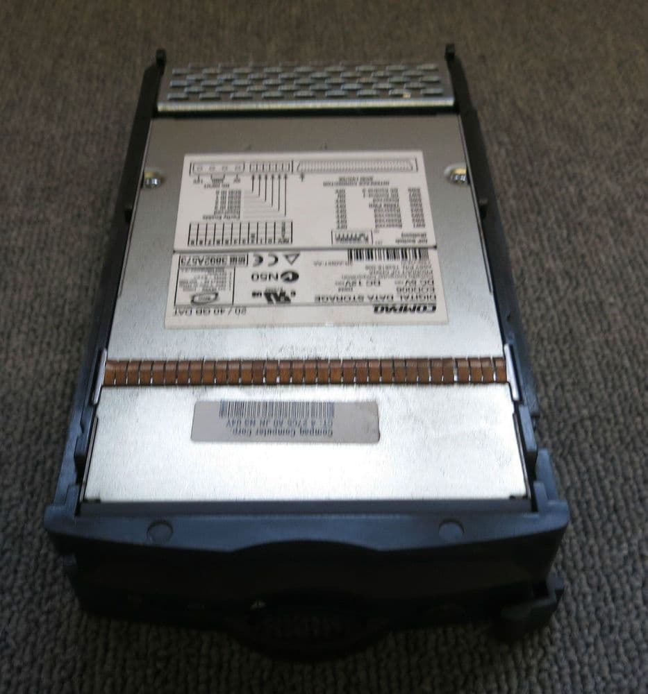 Compaq 153618-005 Hot Plug 20/40 GB DAT Digital Data Storage Tape Drive