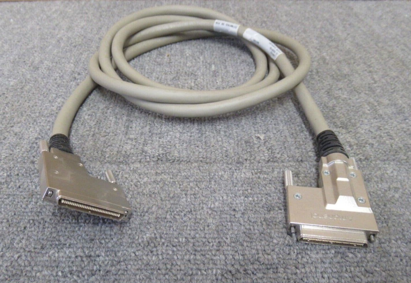 Cavo SCSI VHDCI Maschio-maschio Amphenol - Cavo SCSI-5 Da 2 Metri (6,6 Piedi), Connettori 68 Pin, Schermatura Doppia, Per Controller RAID Ultra320