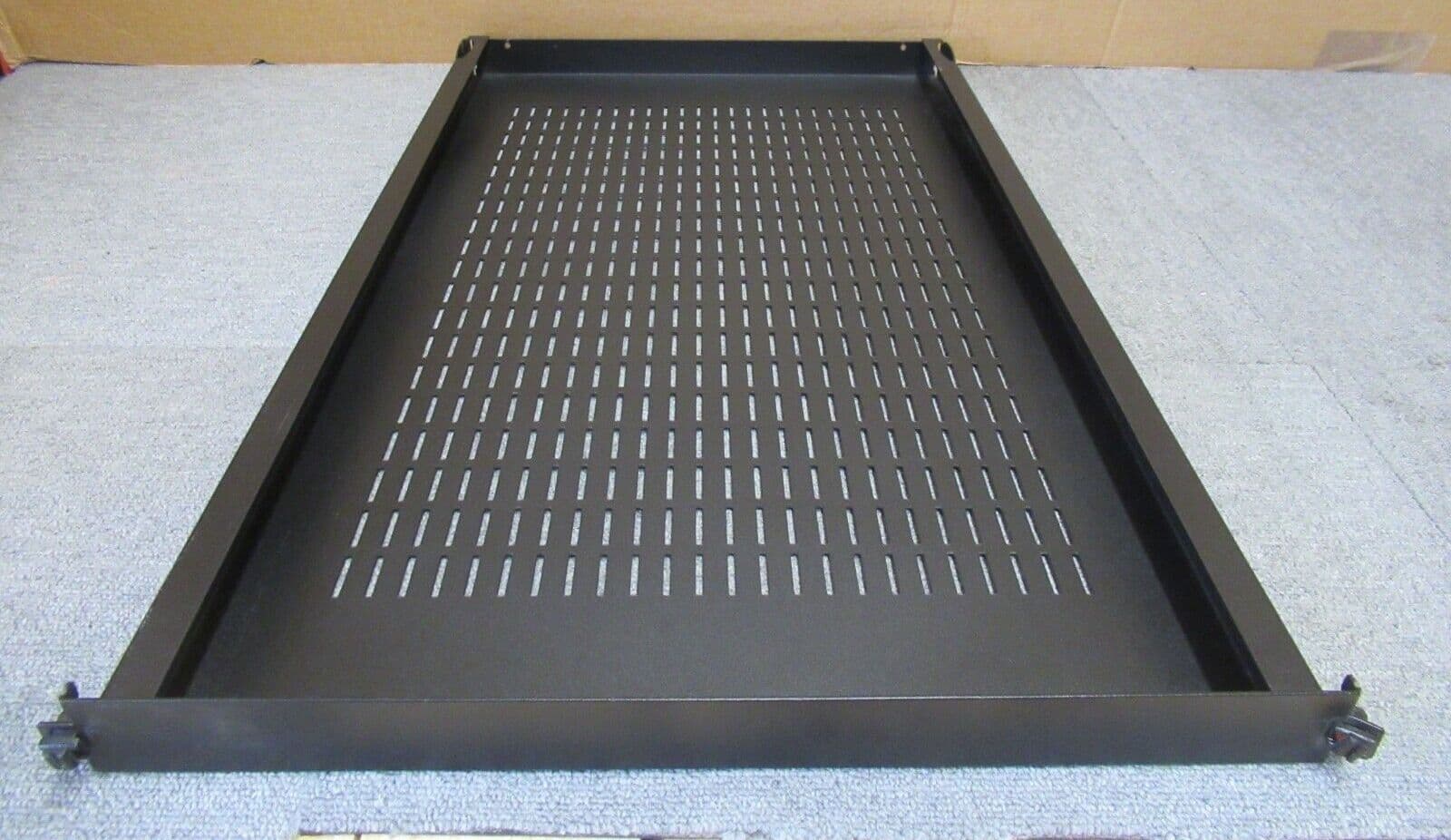 Dell 07163U 7163U Fixed Rack Shelf 1U Depth 29" Width w/ears 19" Height 2"