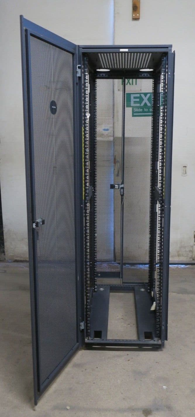 Dell 4210 42U PowerEdge Server Network Rack Cabinet Enclosure 1000mm x ...