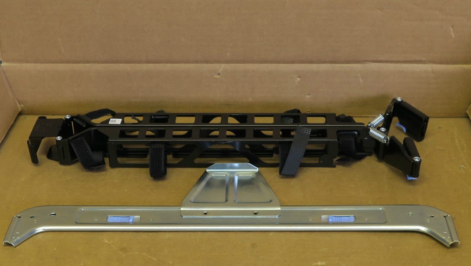 Dell C852H VTR4R Cable Management Arm For Poweredge R620