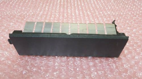 Dell CD009 Poweredge 2900 Assembly HDD Filler Blank Medium Bracket-Tray