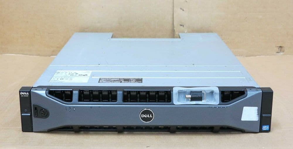 Dell Compellent SC4020 Storage Array 2x 10G-iSCSI-2 6x 400GB SSD 17x 1.8TB HDD
