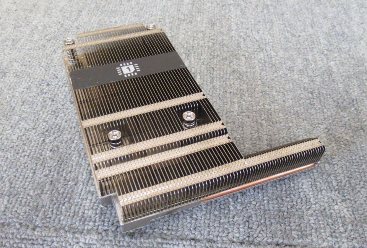 R6525 Risers Dell DFR7M 0DFR7M PowerEdge R6525 R7525 L-Shaped 180W CPU 1 Heatsink